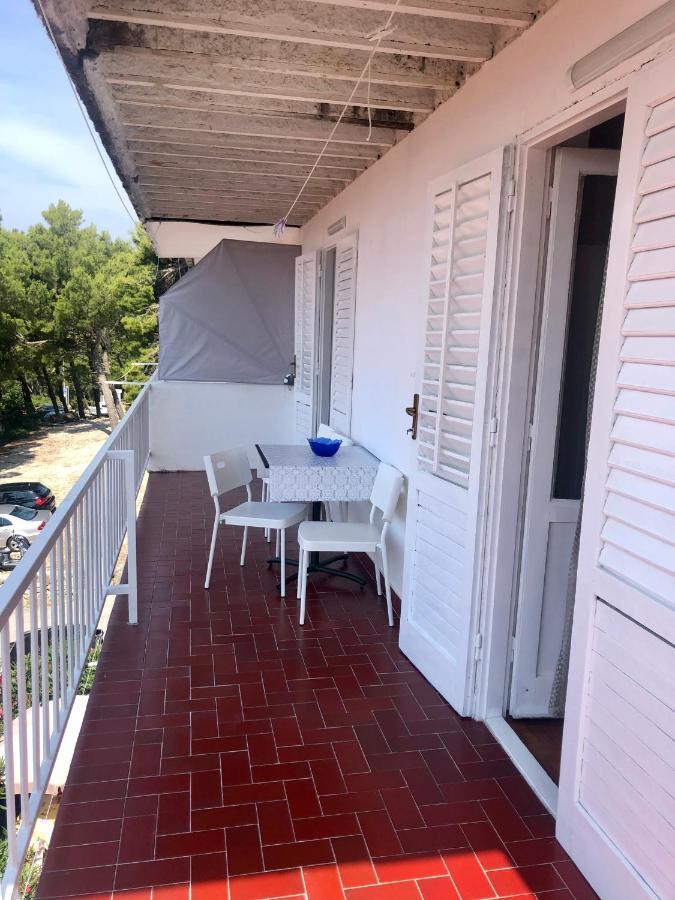Apartment & Rooms Laura เบรลา ภายนอก รูปภาพ